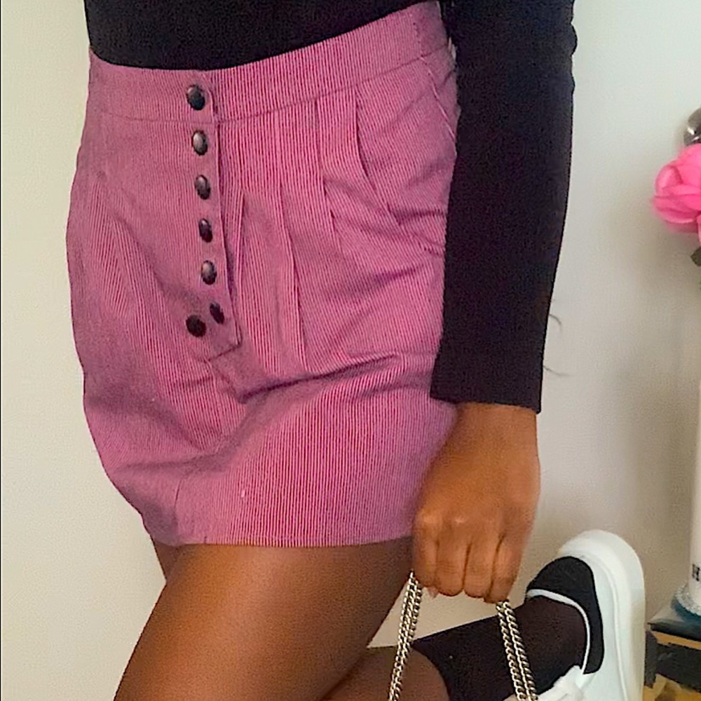 Y2K mini skirt